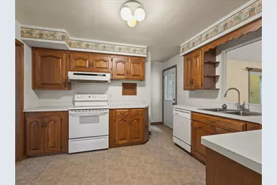 1407 Vassar Road, Rockford, IL 61103 - Photo 19
