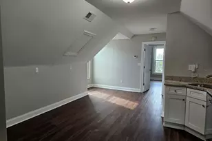 827 W 33rd Pl, Chicago, IL 60608 - Photo 7