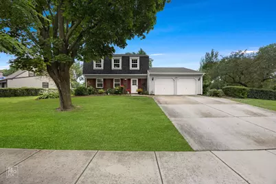 120 Tamworth Place, Schaumburg, IL 60194 - Photo 1