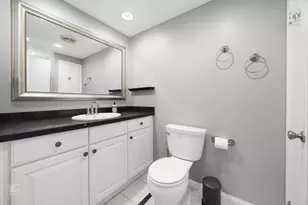 120 Tamworth Pl, Schaumburg, IL 60194 - Photo 9