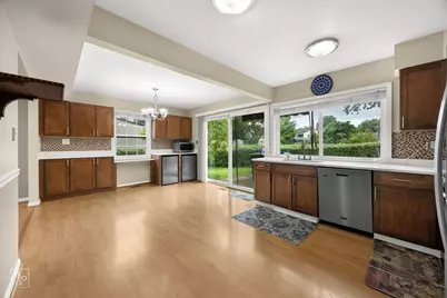 120 Tamworth Place, Schaumburg, IL 60194 - Photo 3