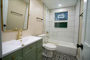3703 W Palmer St, Chicago, IL 60647 - Photo 5