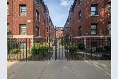 2641 N Spaulding Avenue #3W, Chicago, IL 60647 - Photo 1