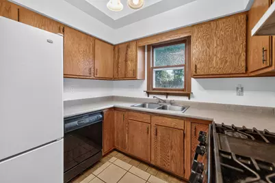 322 Hickory Street, Dekalb, IL 60115 - Photo 15