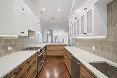 626 W Buckingham Place #1E, Chicago, IL 60657 - Photo 7