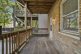 626 W Buckingham Pl, Chicago, IL 60657 - Photo 25