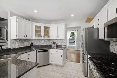 843 Newbury Court, Grayslake, IL 60030 - Photo 5