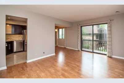 197 Uteg Street #201A, Crystal Lake, IL 60014 - Photo 5
