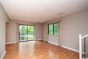 197 Uteg St, Crystal Lake, IL 60014 - Photo 3