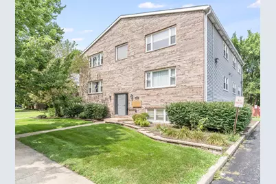 712 W Highland Avenue #6, Elgin, IL 60123 - Photo 1