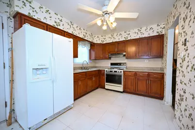 1322 S Arlington Heights Road, Arlington Heights, IL 60005 - Photo 5