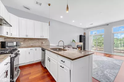 5614 N Jersey Avenue #3, Chicago, IL 60659 - Photo 5
