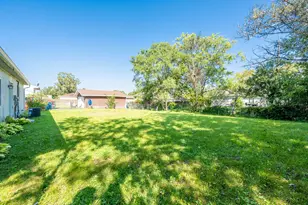 2941 223rd Pl, Sauk Village, IL 60411 - Photo 9