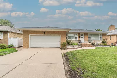 5018 Dobson Street, Skokie, IL 60077 - Photo 3