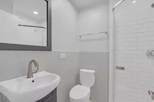 5018 Dobson St, Skokie, IL 60077 - Photo 9