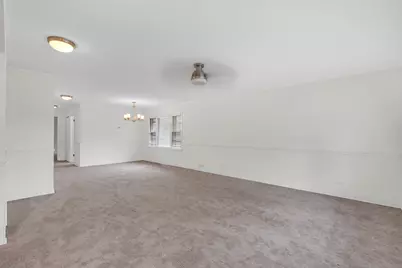 5018 Dobson Street, Skokie, IL 60077 - Photo 5