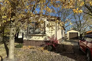 31 Meadowlark Ln, Beecher, IL 60401 - Photo 1