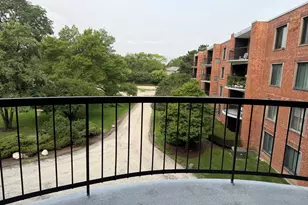 1415 E Central Rd, Arlington Heights, IL 60005 - Photo 19