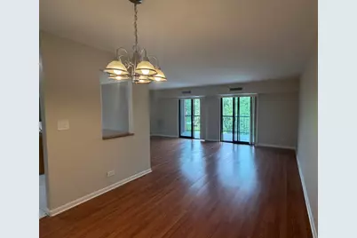 1415 E Central Road #318C, Arlington Heights, IL 60005 - Photo 5