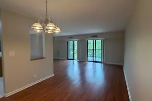 1415 E Central Rd, Arlington Heights, IL 60005 - Photo 5