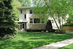 1140 N Northwest Hwy, Park Ridge, IL 60068 - Photo 1