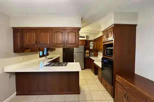 16 Somerset Rd, Montgomery, IL 60538 - Photo 9