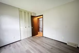16 Somerset Rd, Montgomery, IL 60538 - Photo 19