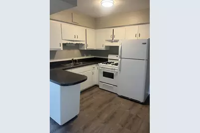 5818 W 107th Court #8, Chicago Ridge, IL 60415 - Photo 5