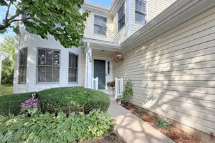 522 Bradbury Ln, Geneva, IL 60134 - Photo 3