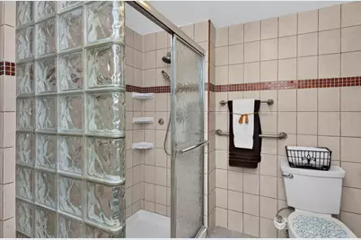 8090 Garfield Avenue #3-2, Burr Ridge, IL 60527 - Photo 17
