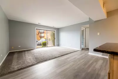 4831 W 109th Street #104, Oak Lawn, IL 60453 - Photo 3