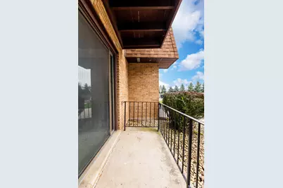 4831 W 109th Street #104, Oak Lawn, IL 60453 - Photo 13