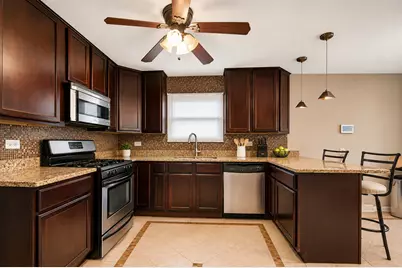 446 Greenbay Avenue, Calumet City, IL 60409 - Photo 7