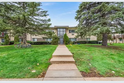 1110 N Wheeling Road #2C, Mount Prospect, IL 60056 - Photo 1