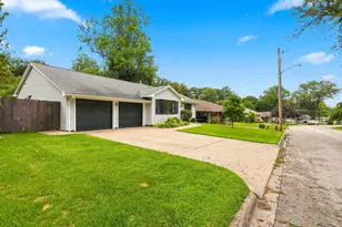 222 Hillcrest Dr, Geneseo, IL 61254 - Photo 27