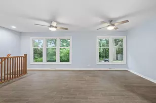 702 N Pinecrest Rd, Bolingbrook, IL 60440 - Photo 7