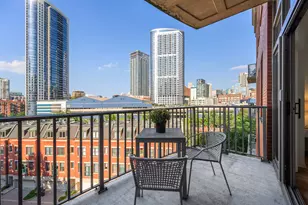 400 N Clinton St, Chicago, IL 60654 - Photo 21