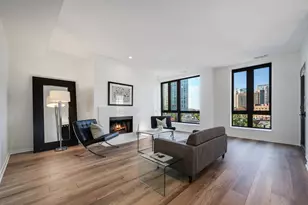 400 N Clinton St, Chicago, IL 60654 - Photo 7