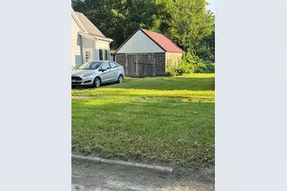 309 E Walnut Street, Piper City, IL 60959 - Photo 5
