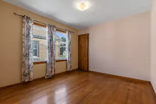2240 S 9th Ave, North Riverside, IL 60546 - Photo 5