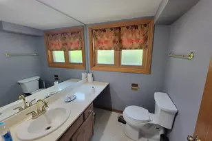425 S Arlington Heights Rd, Elk Grove Village, IL 60007 - Photo 19