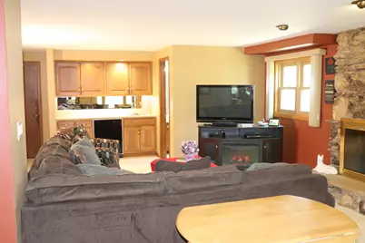 425 S Arlington Heights Road, Elk Grove Village, IL 60007 - Photo 15