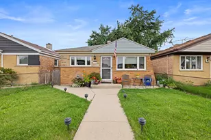 7736 Lotus Ave, Burbank, IL 60459 - Photo 3