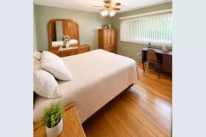 116 N May Street, Addison, IL 60101 - Photo 7