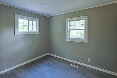 716 Navajo Drive, Carpentersville, IL 60110 - Photo 13