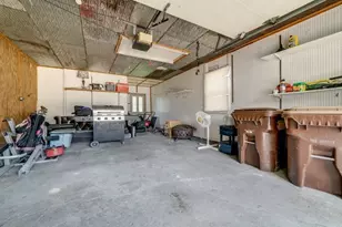 225 E 4th St, Byron, IL 61010 - Photo 17