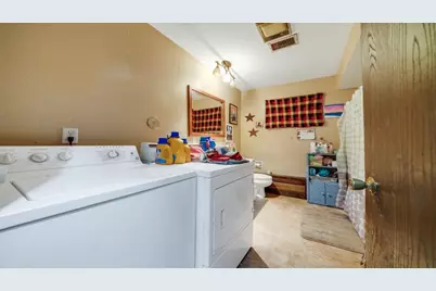 225 E 4th Street, Byron, IL 61010 - Photo 27