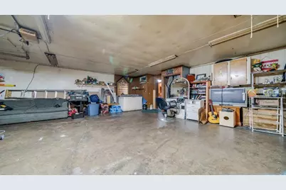 225 E 4th Street, Byron, IL 61010 - Photo 33