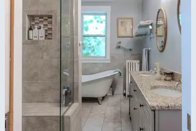 7626 N Greenview Avenue #1, Chicago, IL 60626 - Photo 11