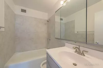 3600 N Lake Shore Drive #1216, Chicago, IL 60613 - Photo 21